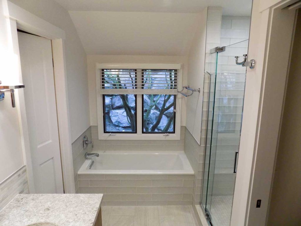 Bathrooms by J & M Remodel, Seattle, WA